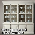 Lemari Hias Kayu Jati Mewah Modern