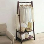 Clothes Racks & Garment Racks/Gantungan baju kayu solid/Wooden clothes hanger