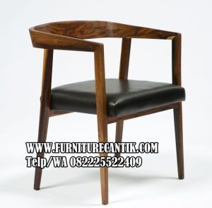 Kursi Cafe Modern Kayu Jati Variasi Jok Kain