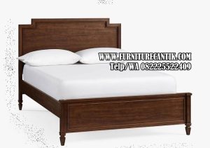 Dipan Kayu Jati Mewah Desain Vintage