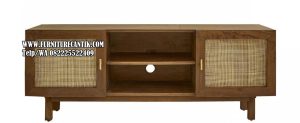 Meja TV Kayu Jati Modern Kombinasi Rotan